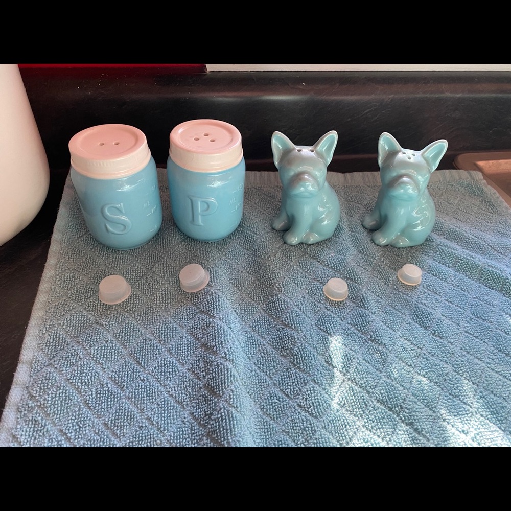 Salt & Pepper Shaker Set - FRENCH BULLDOGS ONLY